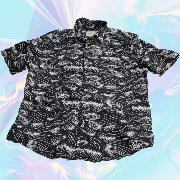 American Eagle Seriously Soft 100% Cotton graphic black and white button down M - Picture 1 of 6